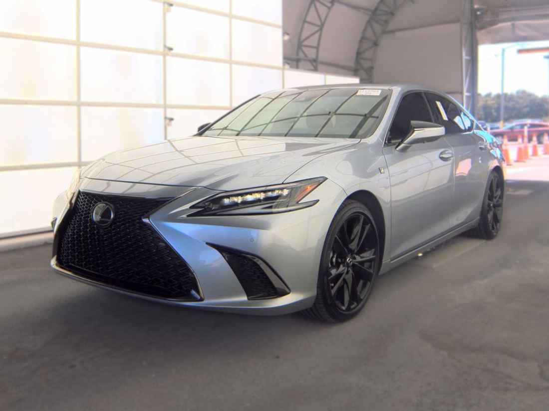 2025 LEXUS 10 Series