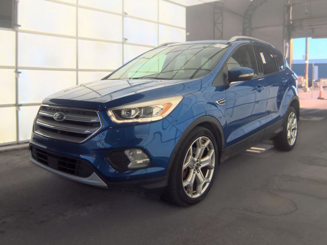 2019 FORD Titanium