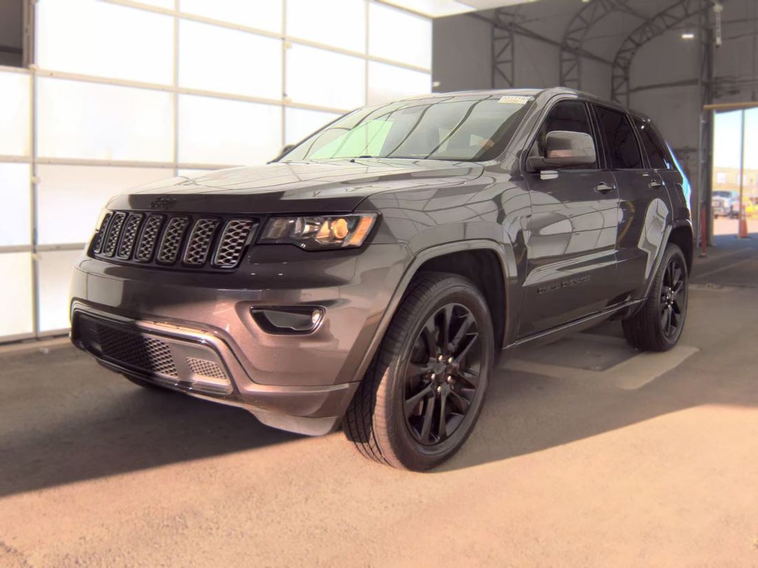 2021 JEEP Laredo