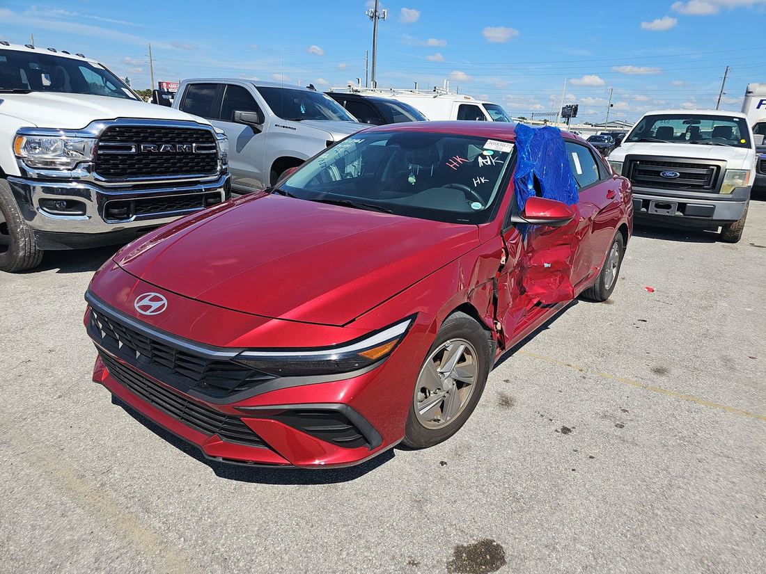 2025 HYUNDAI SE