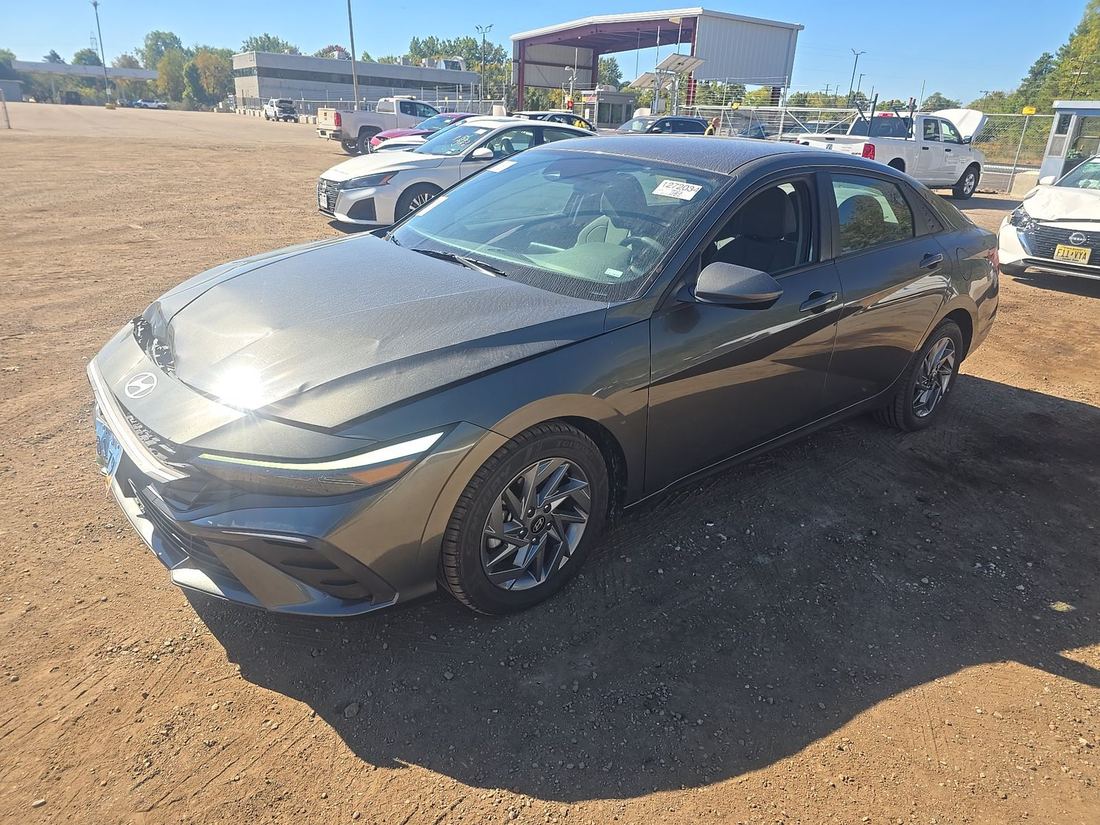 2024 HYUNDAI SEL