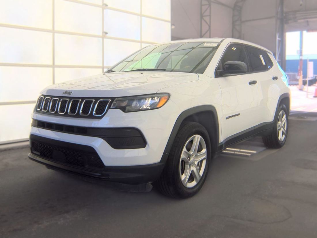 2023 JEEP Sport