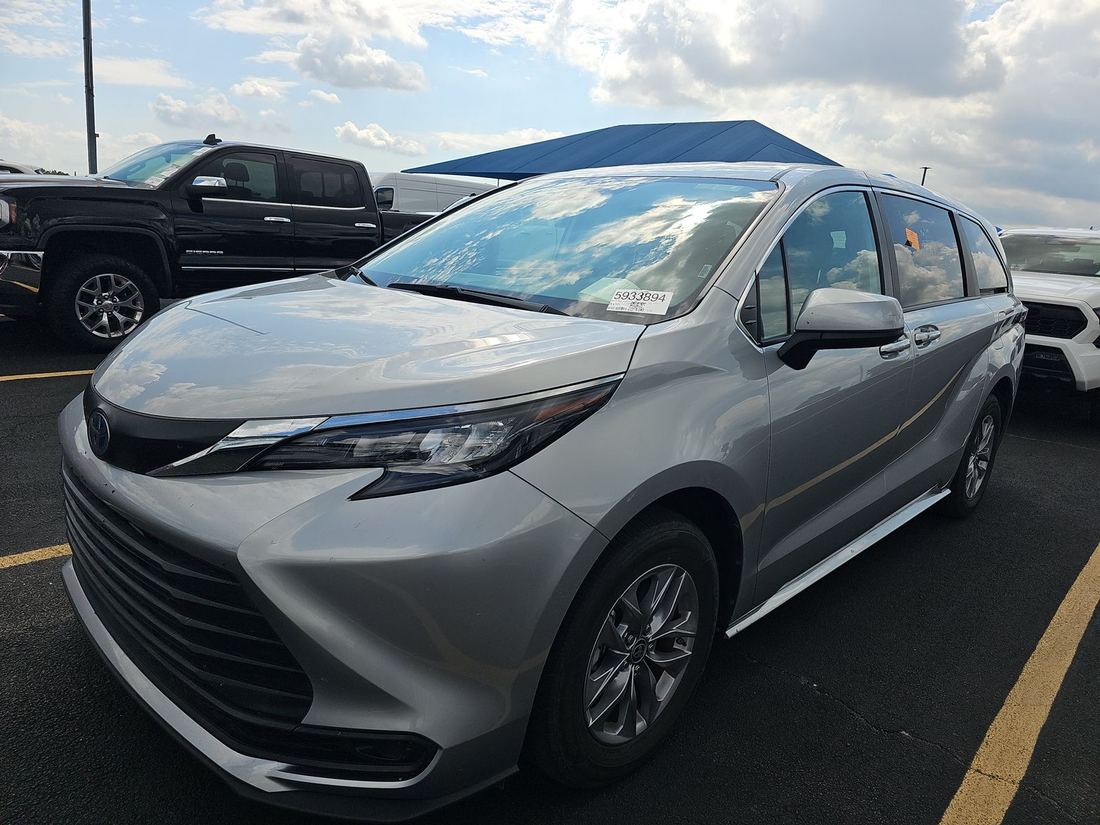 2025 TOYOTA 40 Series