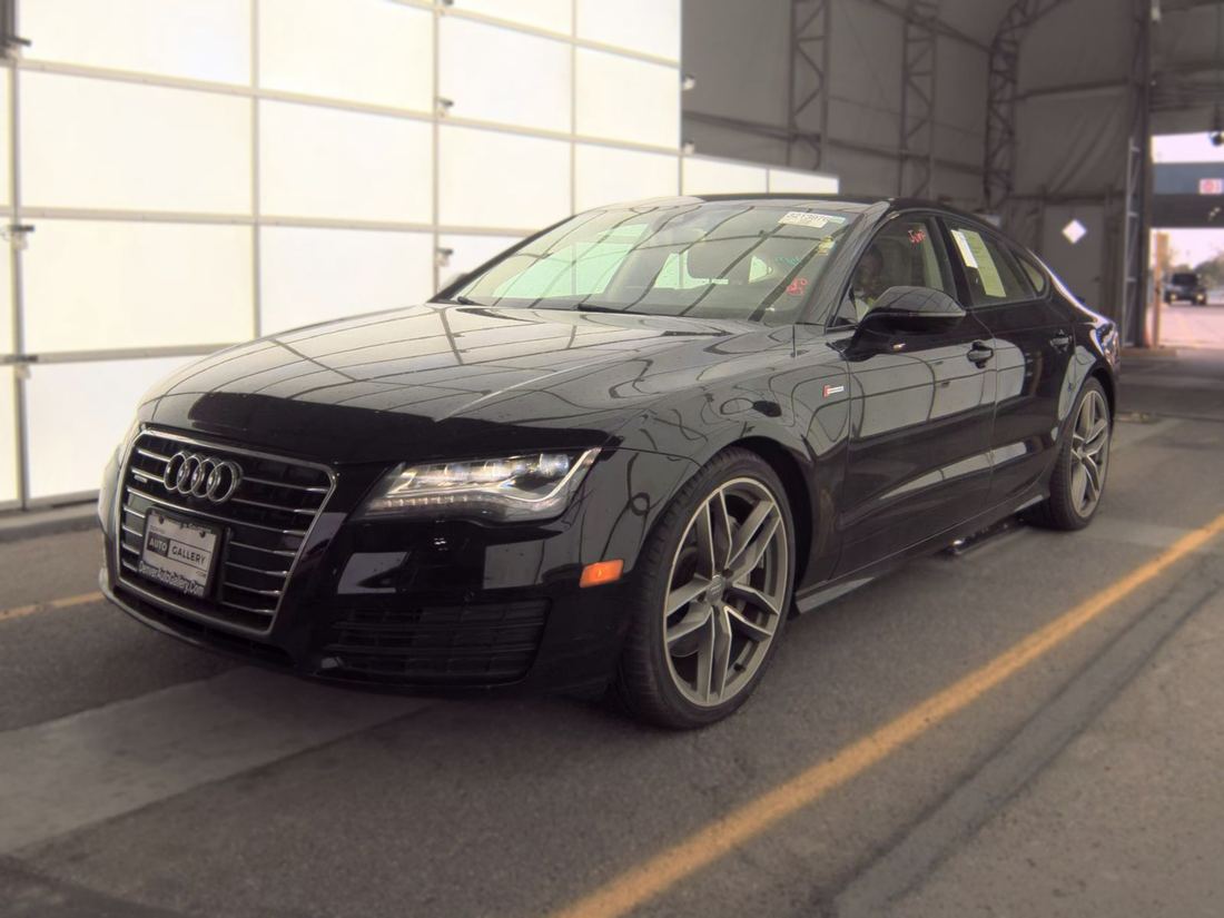 2015 AUDI quattro Prestige