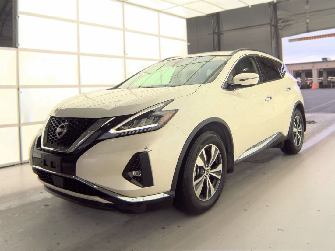 2024 NISSAN SV