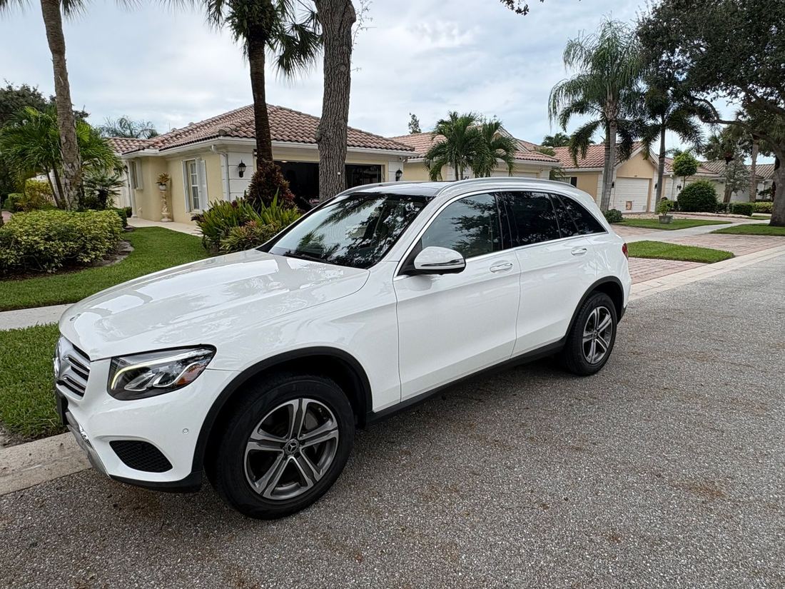 2018 Mercedes-Benz GLC300