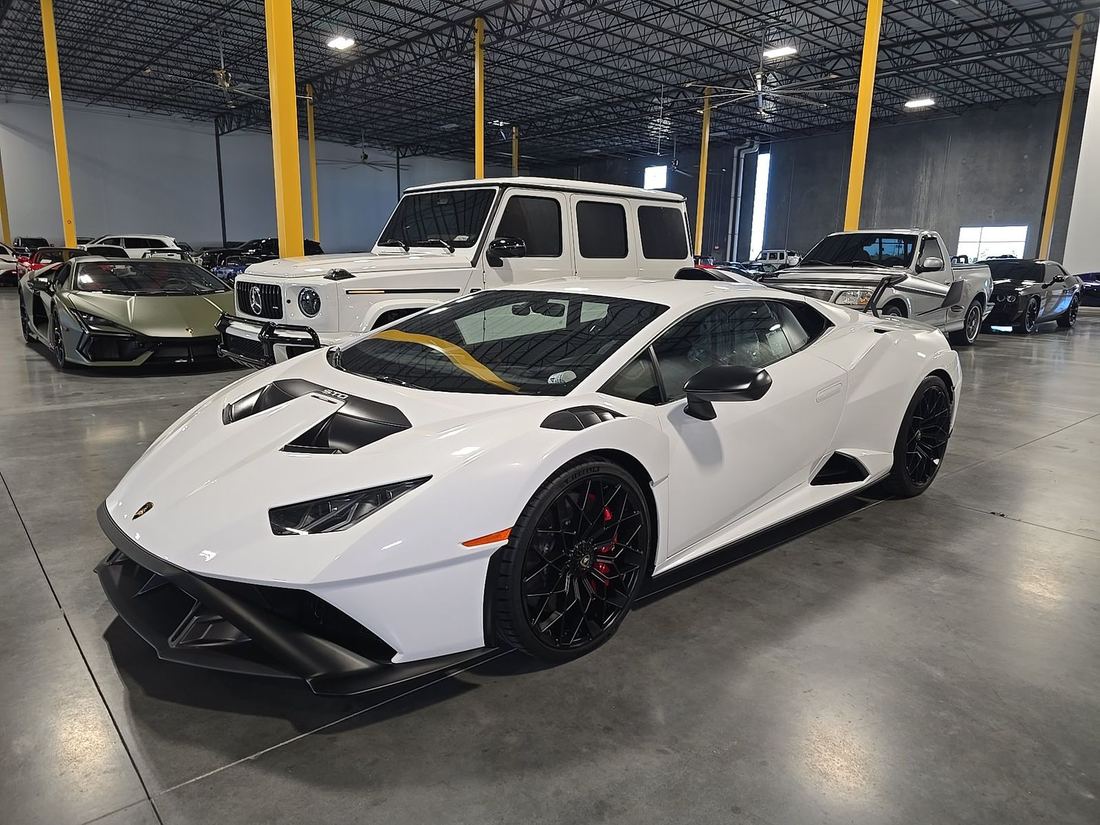 2021 LAMBORGHIN None