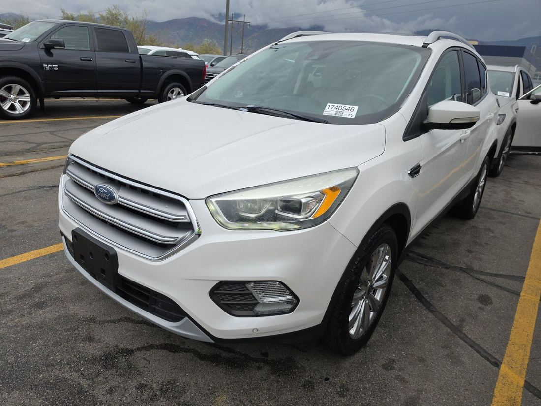 2017 FORD Titanium