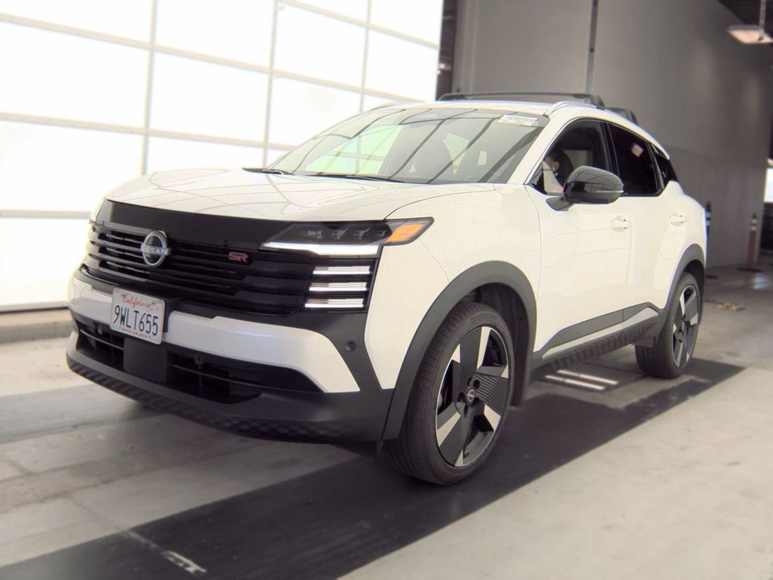 2026 NISSAN SR
