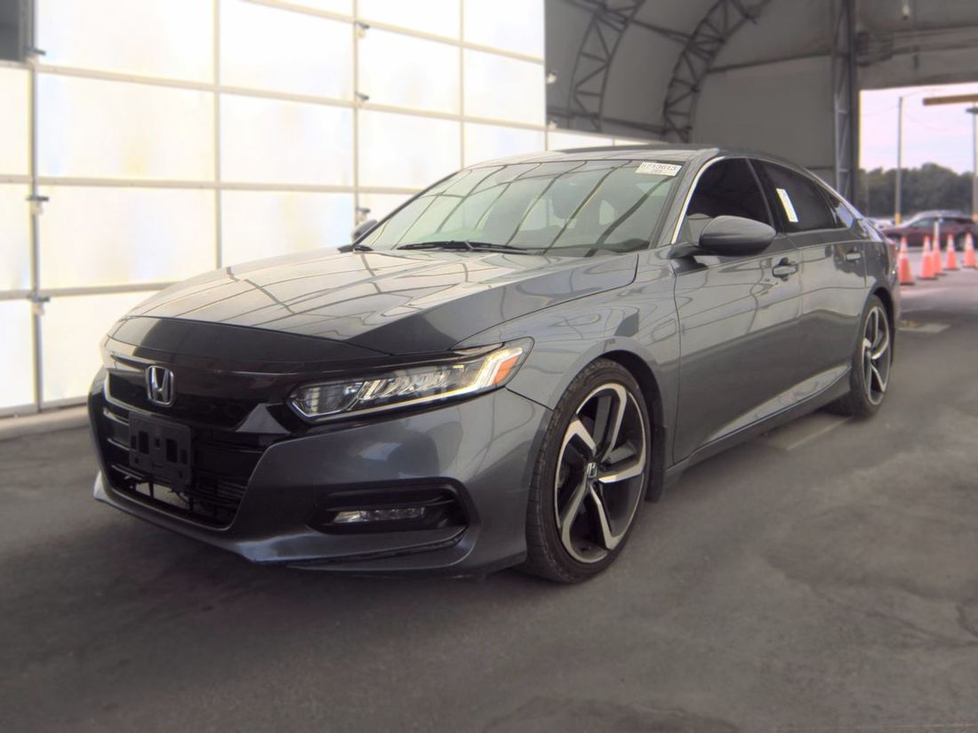 2018 HONDA Sport