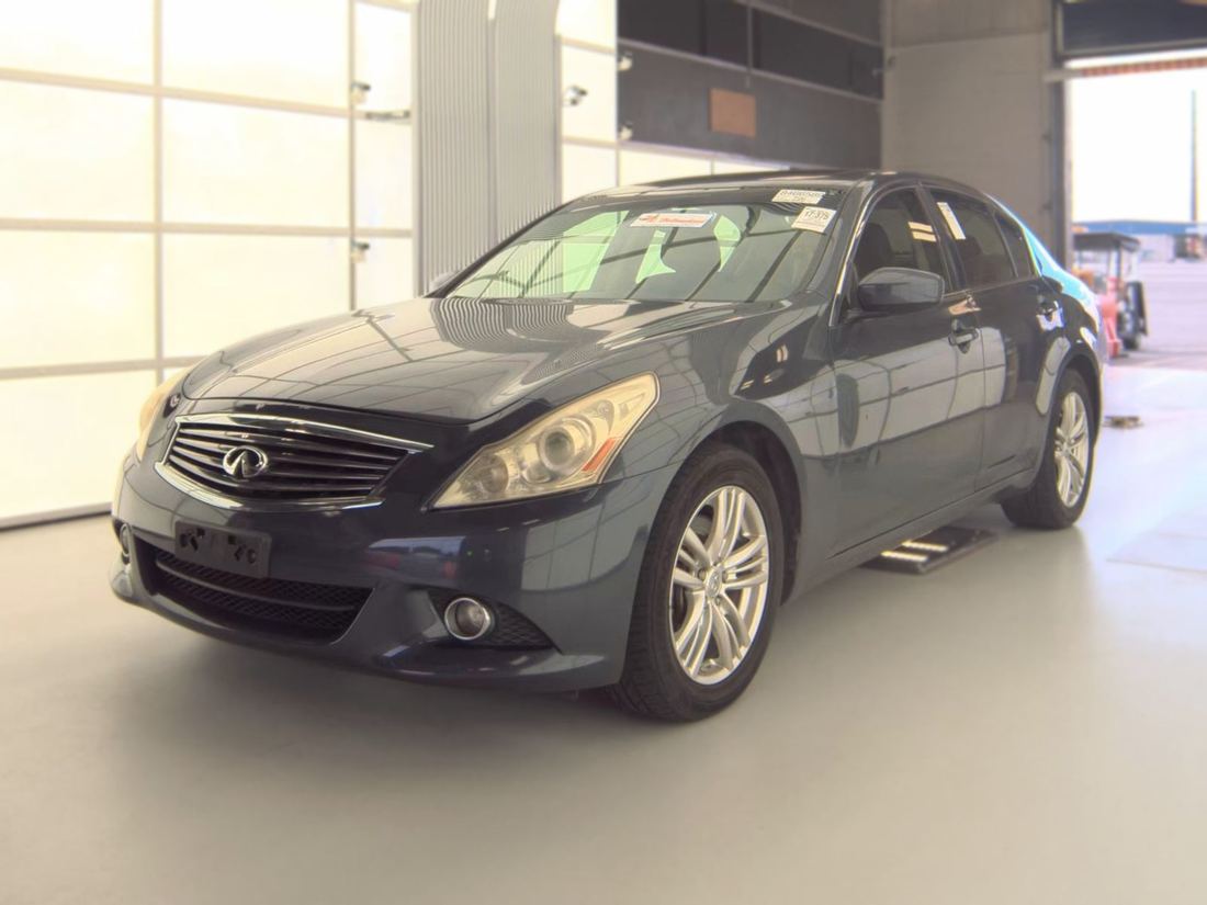 2010 INFINITI G37