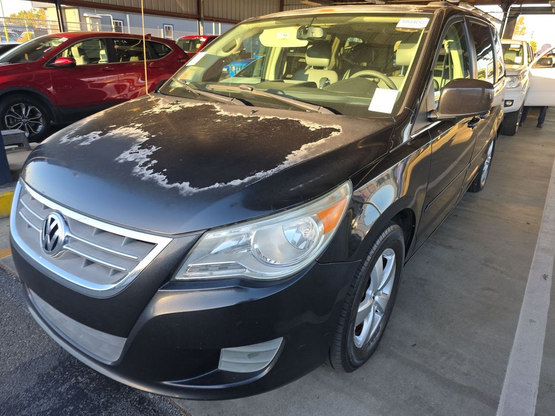 2011 VOLKSWAGEN SEL