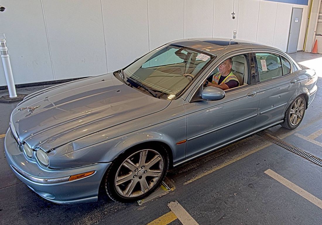 2003 JAGUAR X-Type