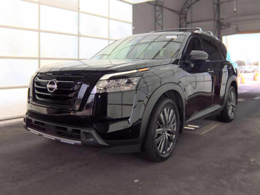 2024 NISSAN SL
