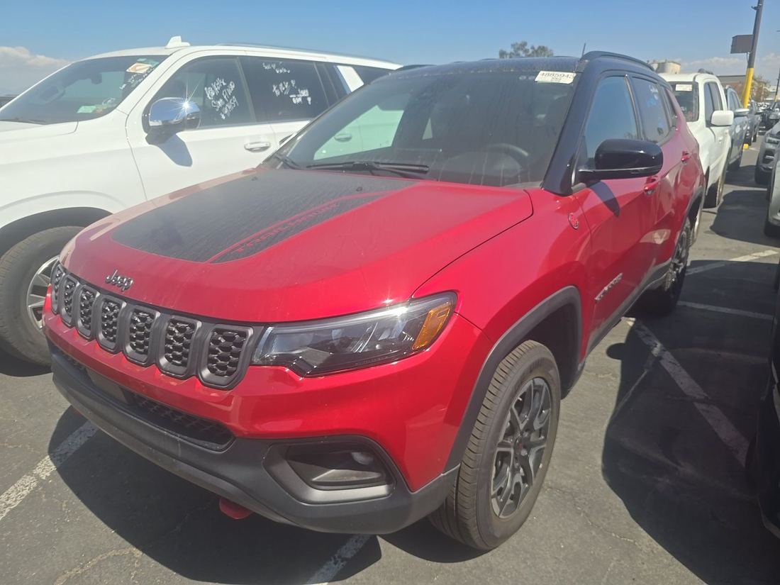 2025 Jeep Trailhawk