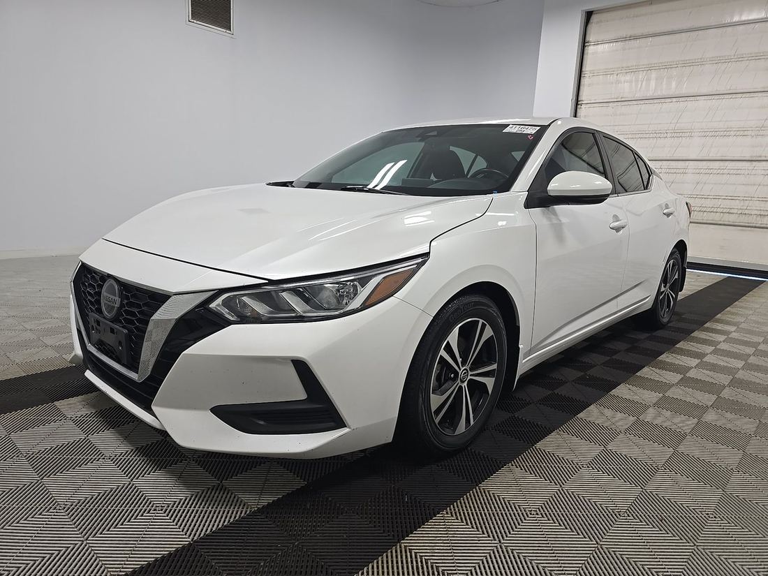 2021 NISSAN SV
