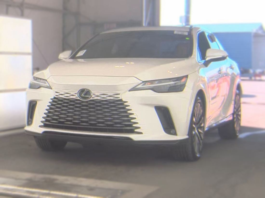 2023 LEXUS 10 Series