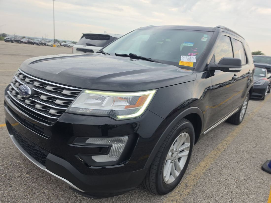2017 FORD XLT