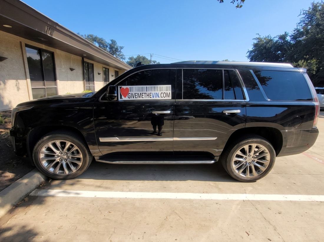 2019 CADILLAC Premium Luxury