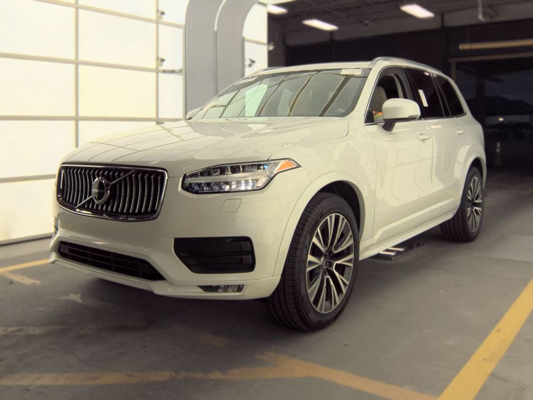 2022 VOLVO Momentum (excl S60)