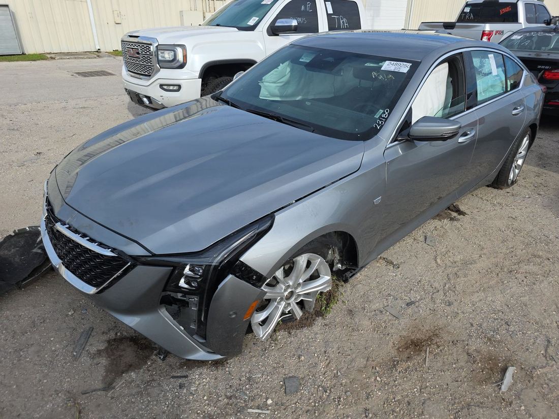 2026 CADILLAC Premium Luxury