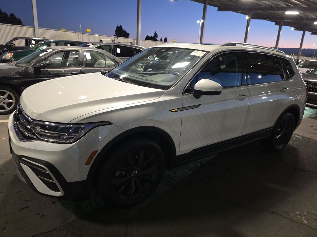2023 VOLKSWAGEN SE