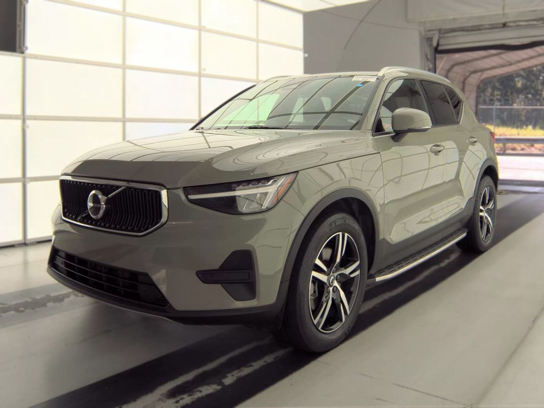 2023 VOLVO Core, Bright Theme, Dark Theme