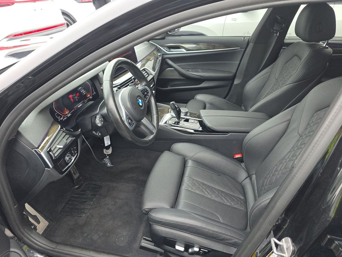 2022 BMW 5-Series