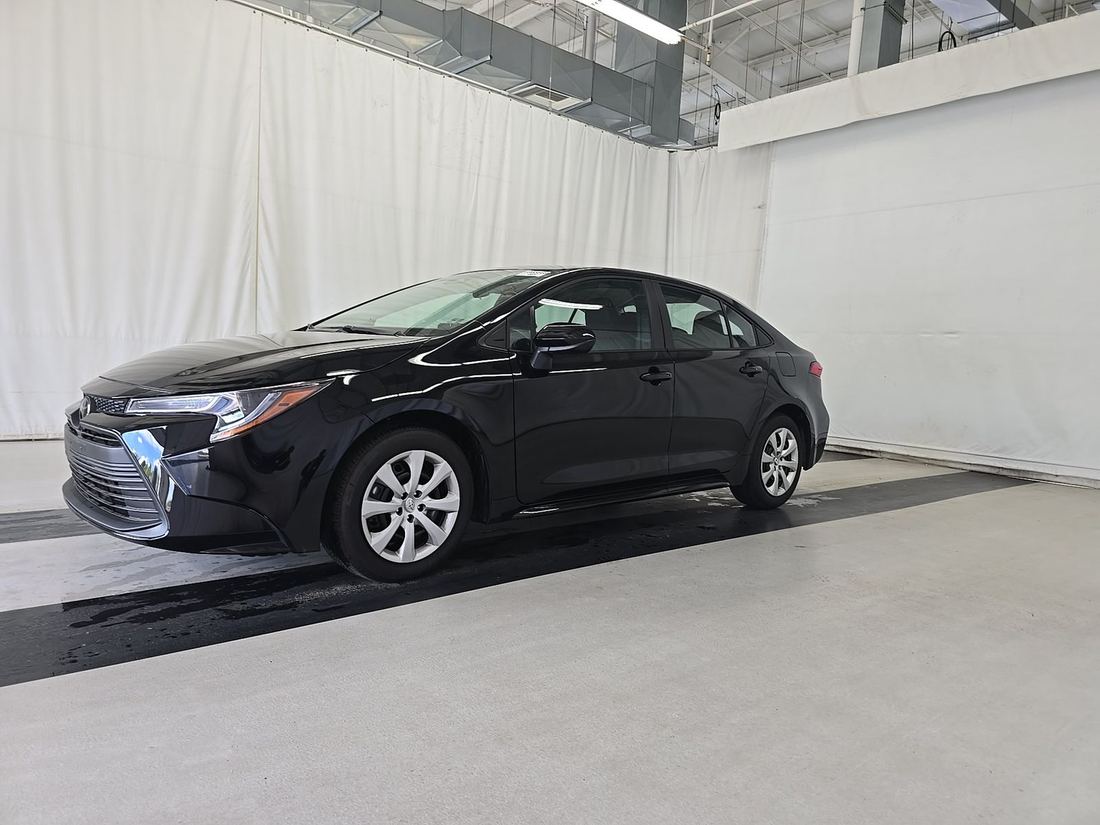 2026 TOYOTA 18 Series