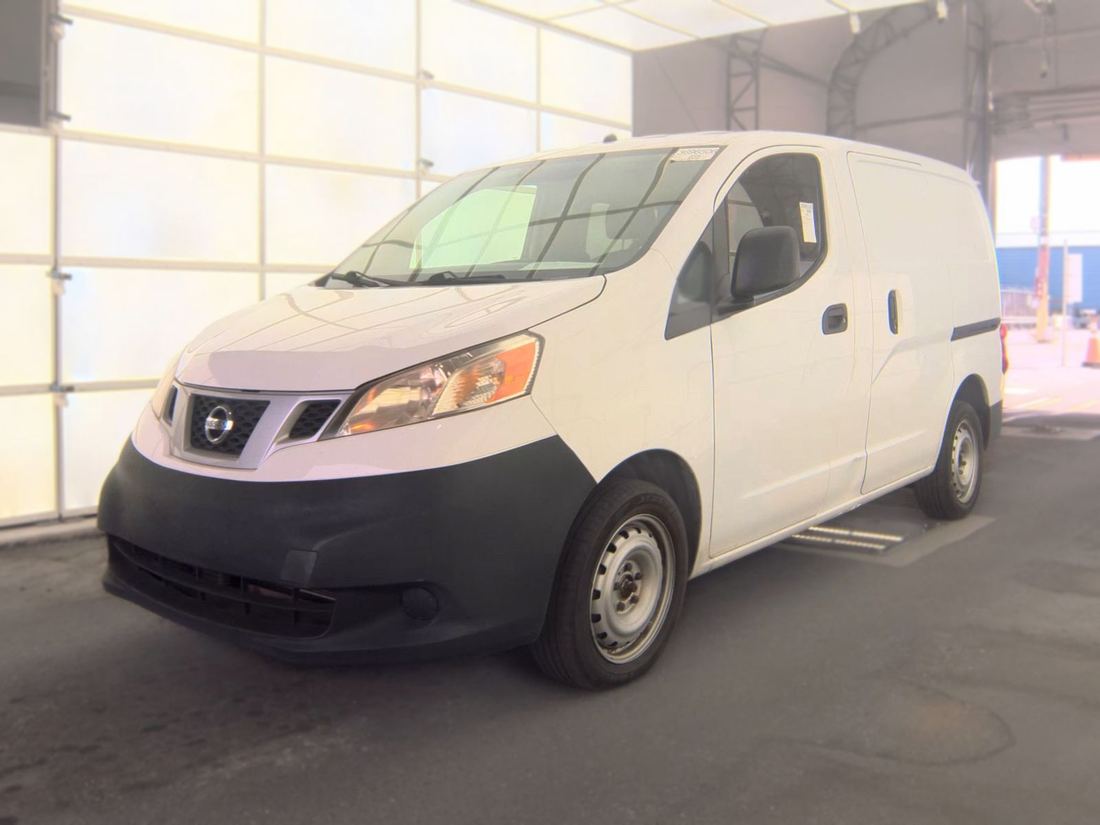 2015 NISSAN NV200