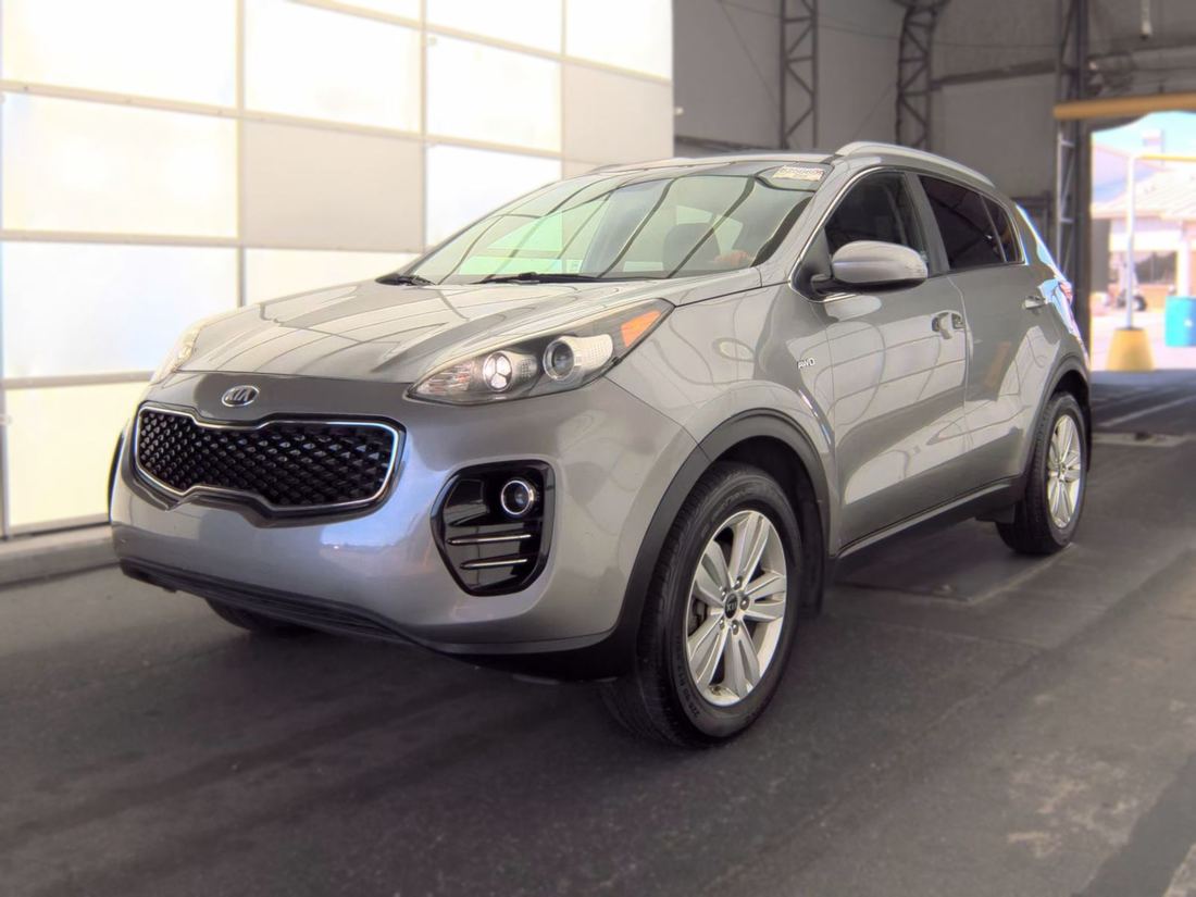 2019 KIA LX