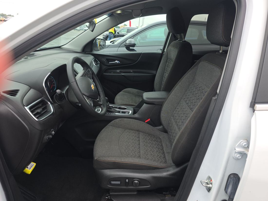 2024 CHEVROLET LT (1LT)