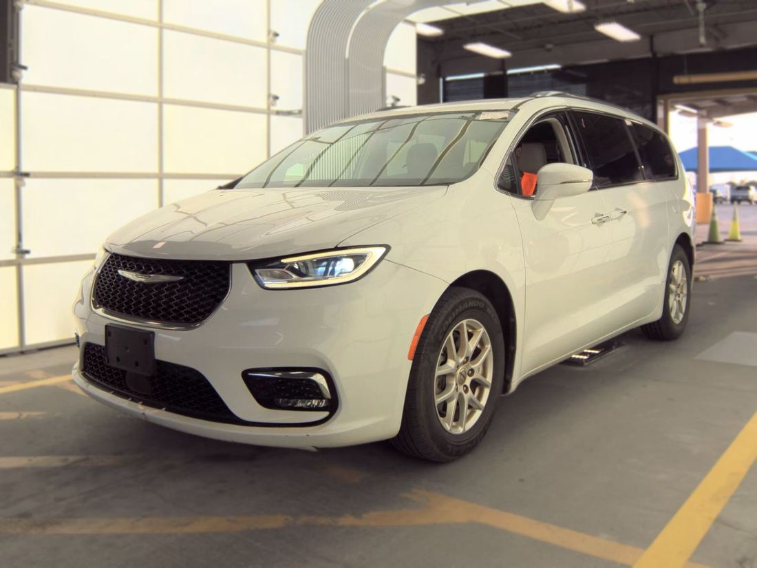 2021 Chrysler Touring L