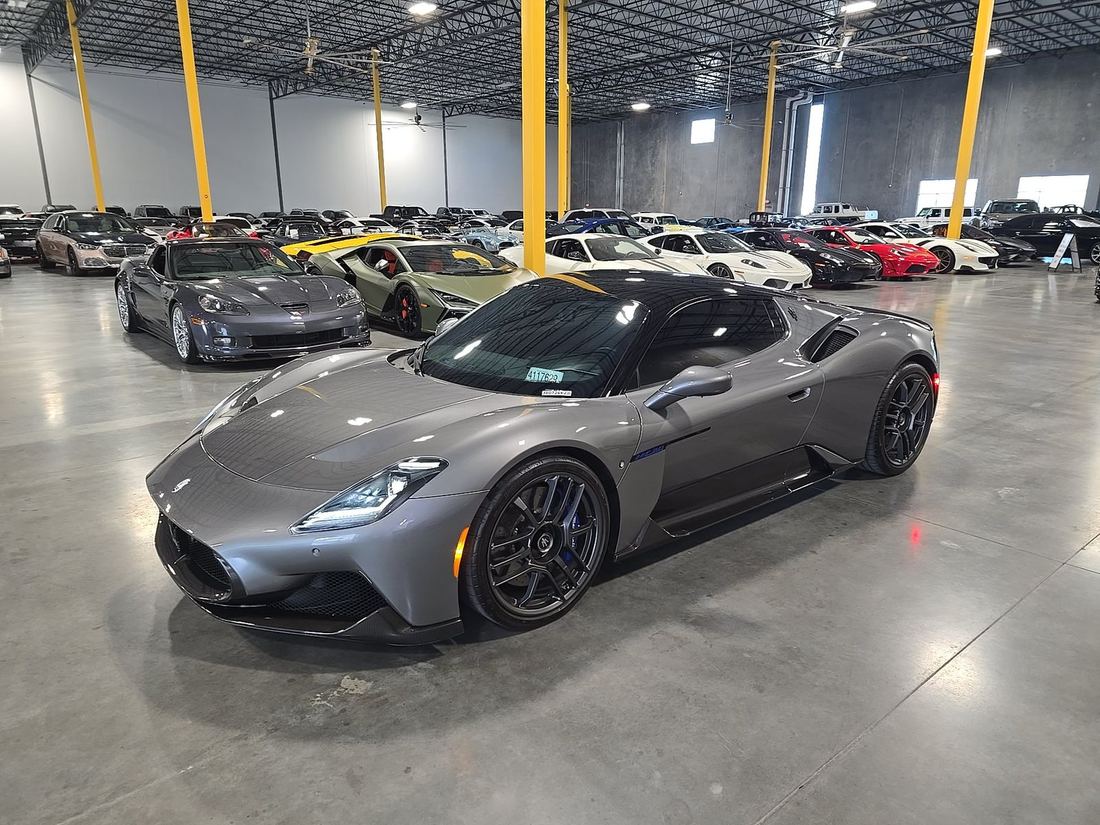 2022 MASERATI M240