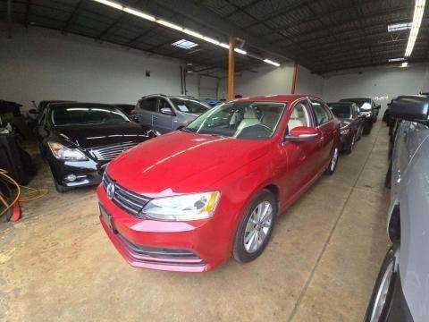 2016 Volkswagen SE