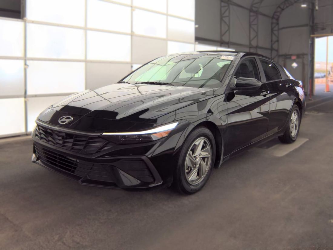 2026 HYUNDAI SE