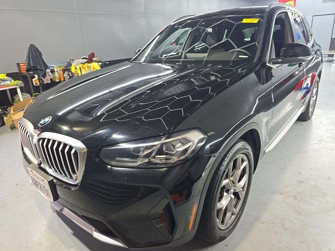 2022 BMW sDrive30i