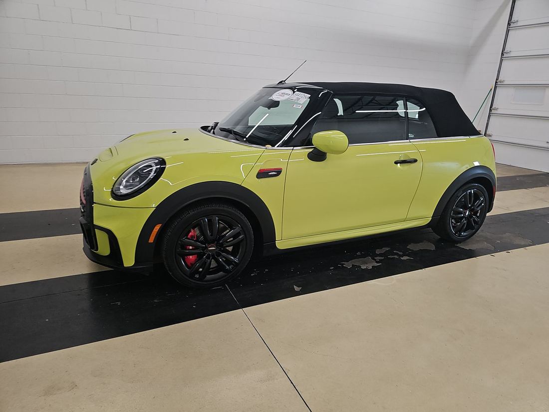 2023 MINI JCW