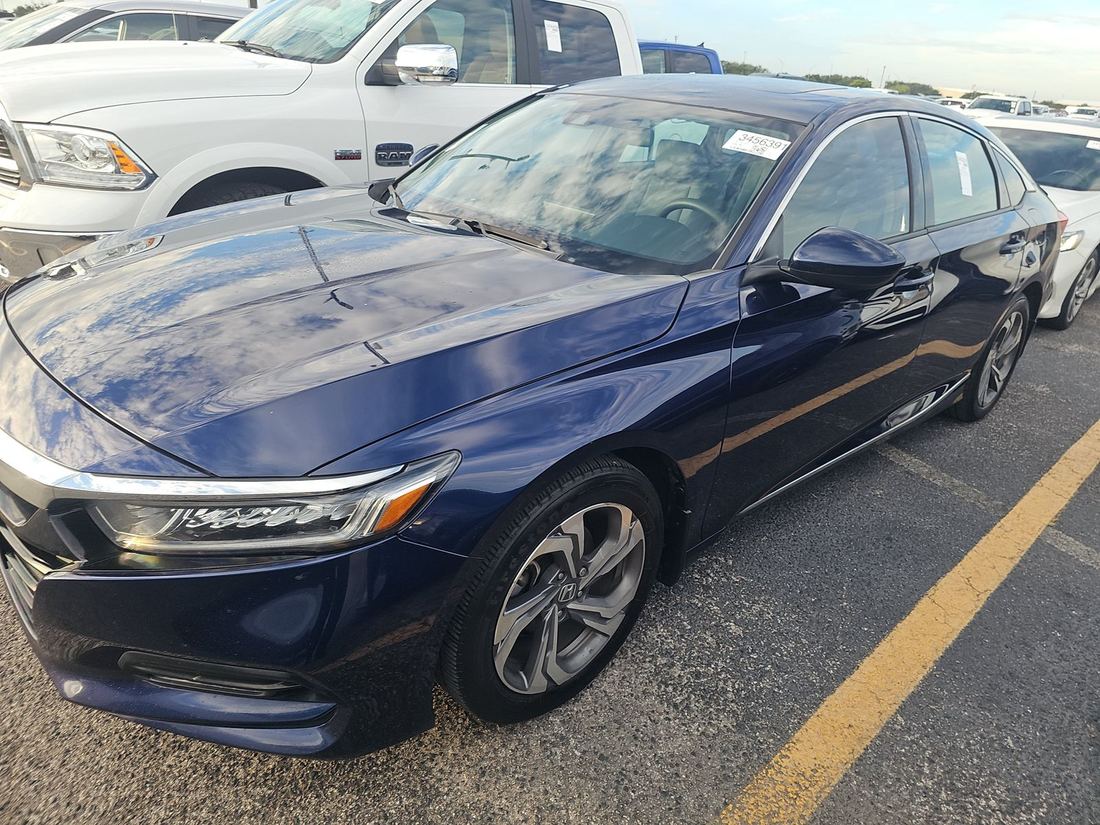 2018 HONDA EX