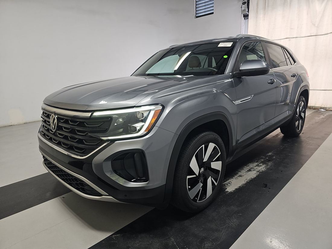 2024 VOLKSWAGEN SE w/Technology