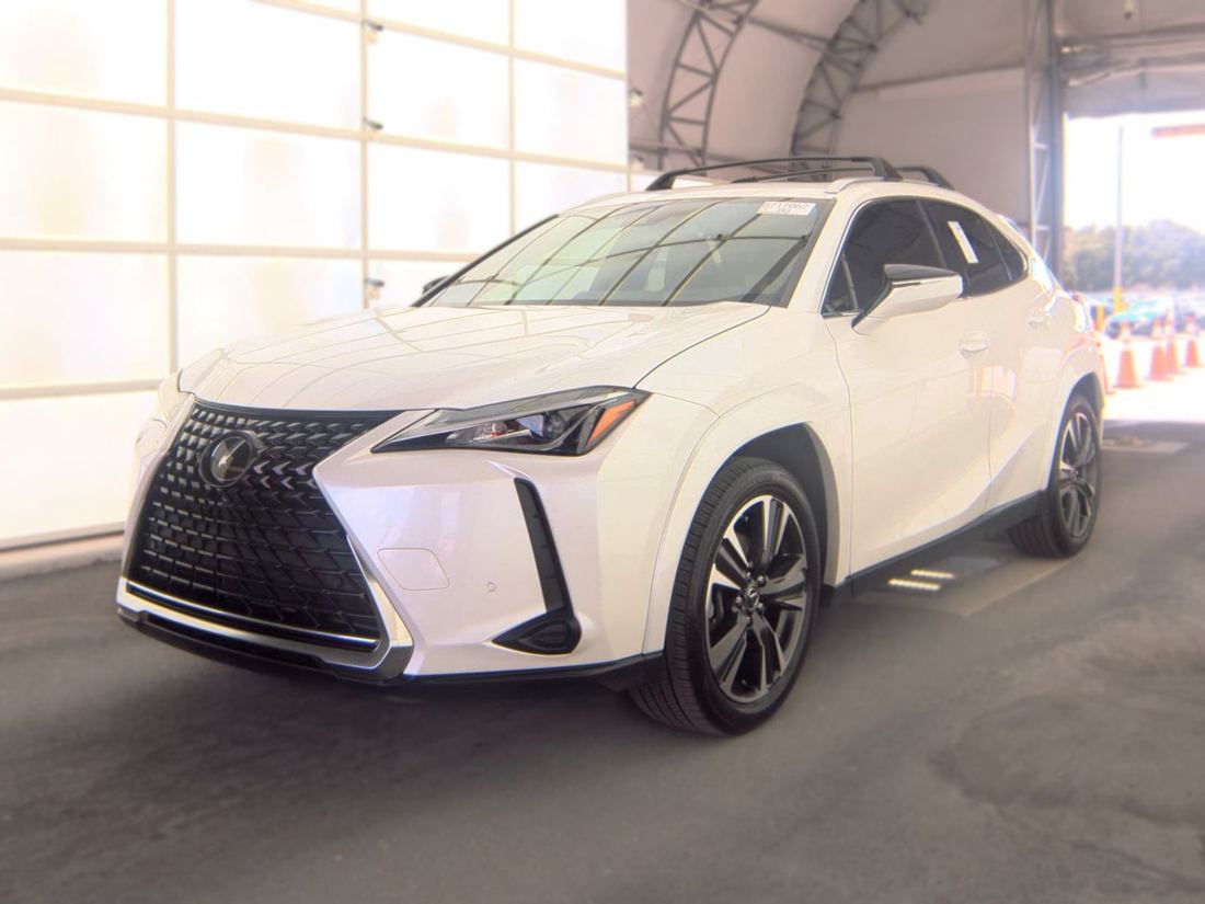 2022 LEXUS 10 Series