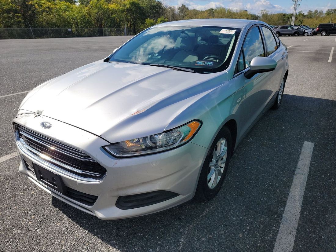 2015 FORD S
