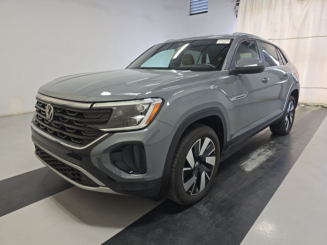 2024 VOLKSWAGEN SE w/Technology