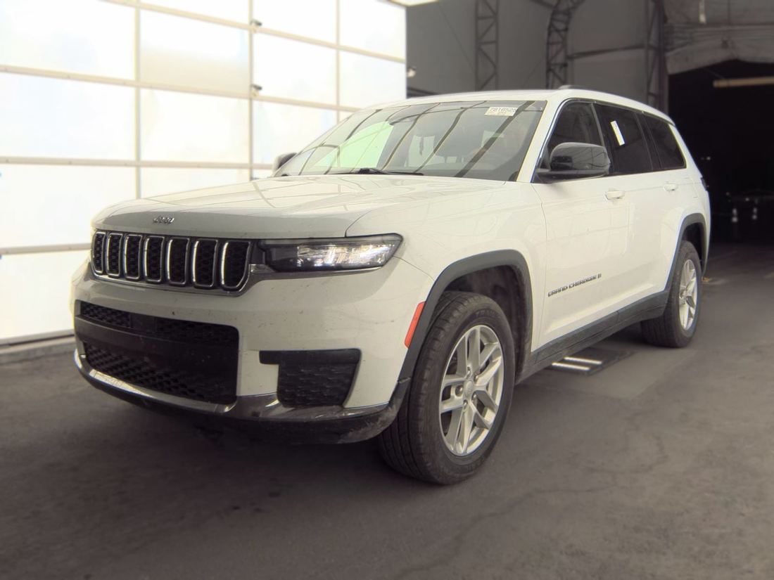 2023 JEEP Laredo, Altitude