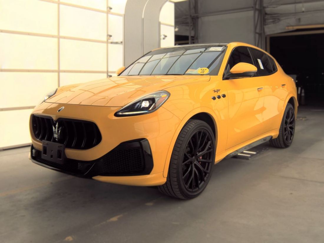 2023 MASERATI TROFEO