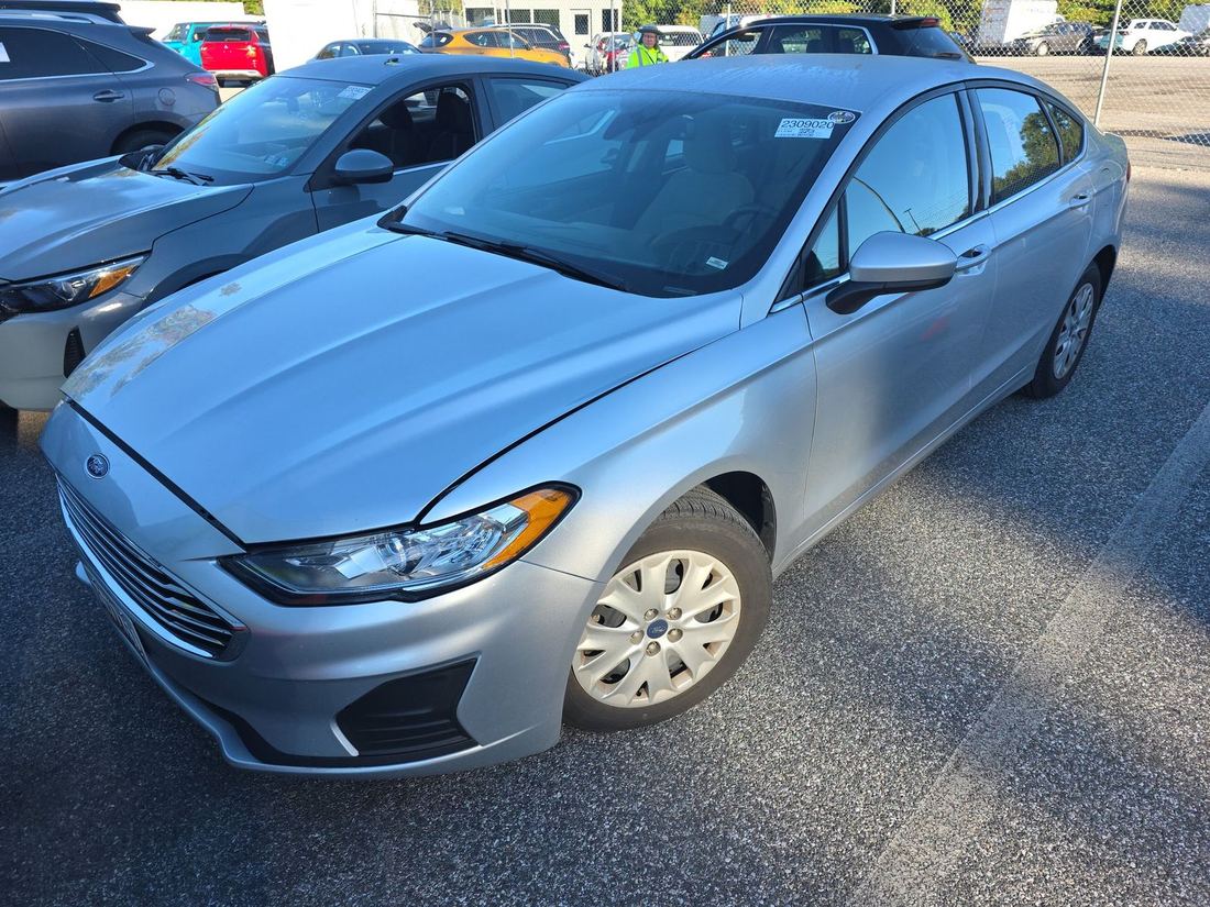 2019 FORD S