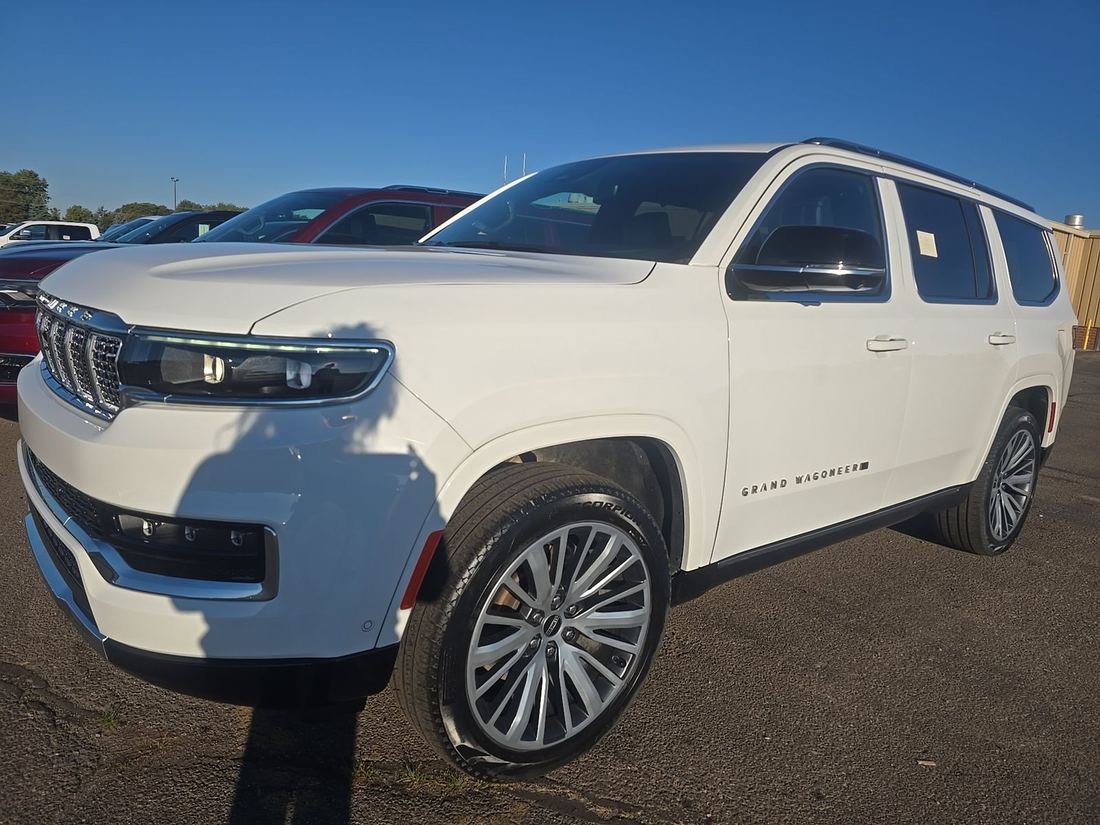 2025 JEEP Base