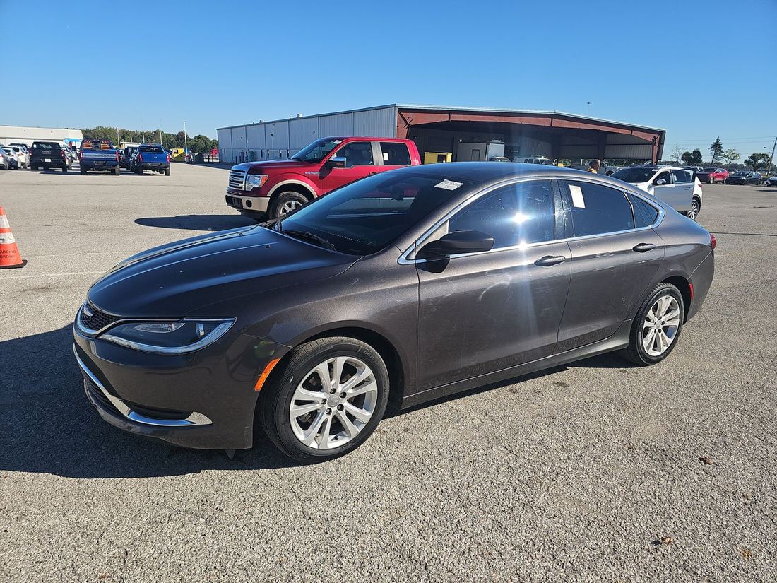 2016 CHRYSLER UF