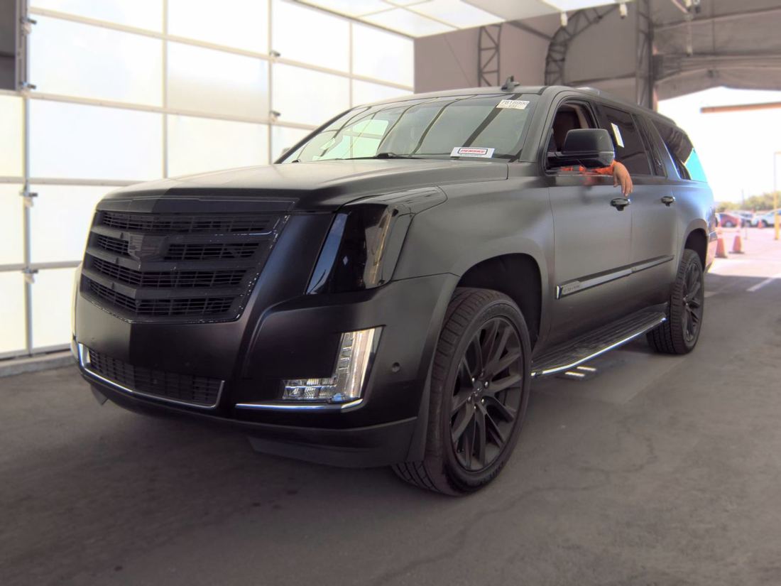 2019 CADILLAC ESV Luxury