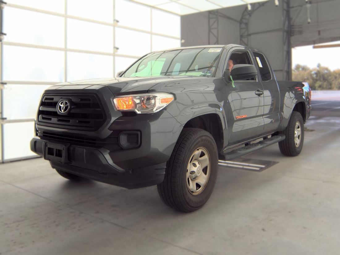 2017 Toyota TRN245L